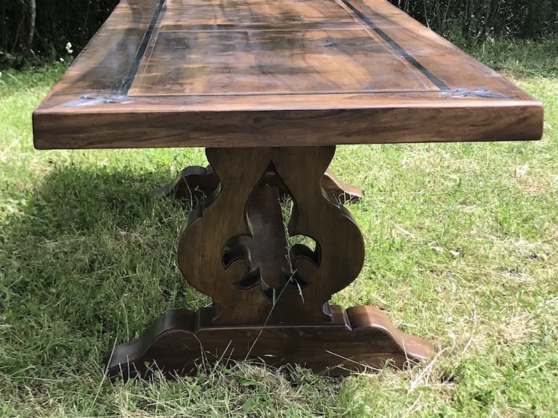 Table Monastère